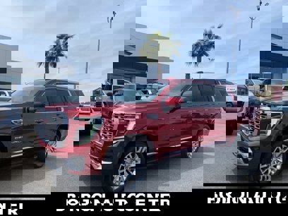 New 2025 GMC Yukon XL Denali