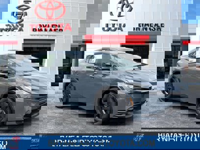 New 2025 Toyota Prius LE