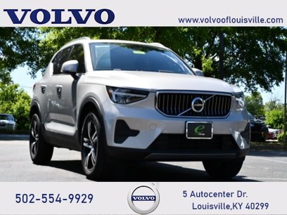 Used 2025 Volvo XC40 B5 Core