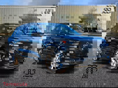 New 2025 Audi Q6 e-tron Premium