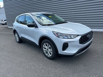 New 2025 Ford Escape Active w/ Active Premium Tech Pack