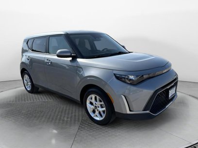 Used 2023 Kia Soul LX w/ Option Group 015