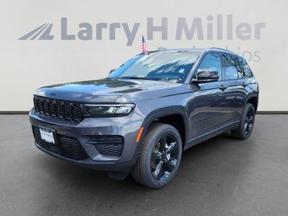 New 2025 Jeep Grand Cherokee Altitude