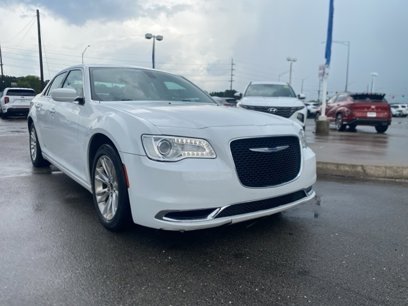 Used 2023 Chrysler Pacifica Touring-L