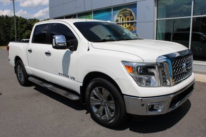 Used 2018 Nissan Titan SL w/ Chrome Package