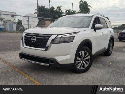 New 2025 Nissan Pathfinder SL