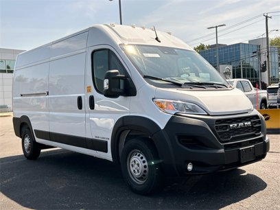 Used 2024 RAM ProMaster 2500 w/ Premium Convenience Group
