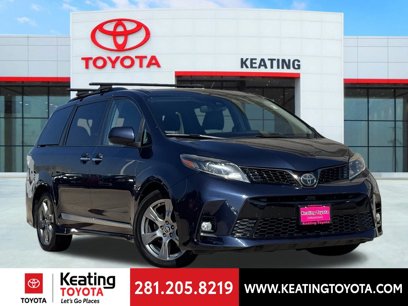 Used 2019 Toyota Sienna SE