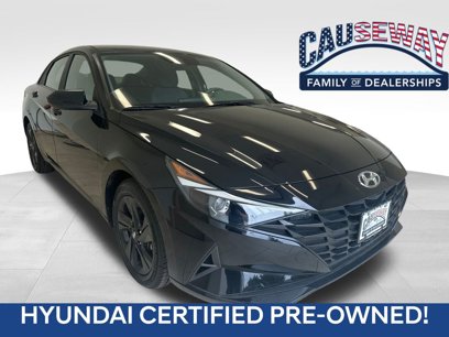Used 2023 Hyundai Elantra SEL w/ Preferred Accessory Package
