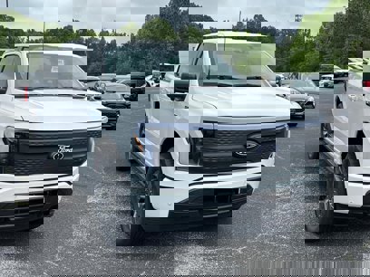 New 2025 Ford F150 Lightning XLT