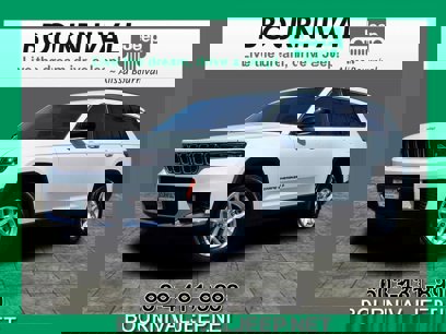 New 2025 Jeep Grand Cherokee L Laredo
