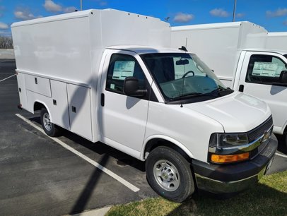 New 2025 Chevrolet Express 3500 w/ Power Convenience Package
