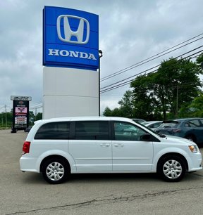 Used 2017 Dodge Grand Caravan SE w/ Power Window Group