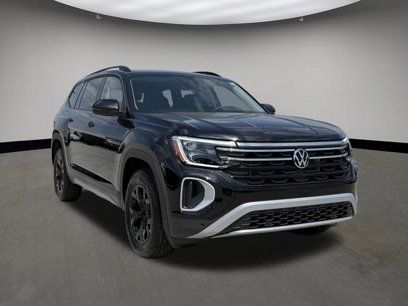 New 2025 Volkswagen Atlas Peak Edition SE