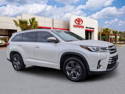Used 2019 Toyota Highlander Limited Platinum