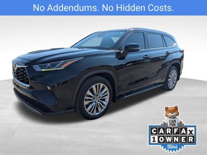 Used 2024 Toyota Highlander Platinum
