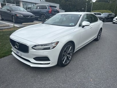 Used 2018 Volvo S90 T5 Momentum w/ Momentum Plus Package