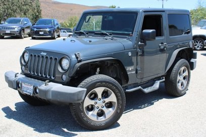 Used 2018 Jeep Wrangler Sahara w/ Connectivity Group