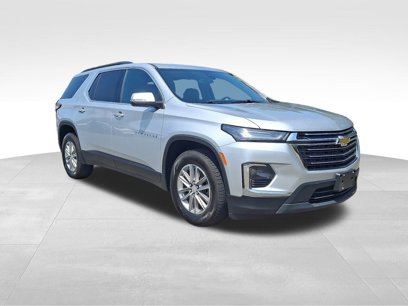 Used 2022 Chevrolet Traverse LT