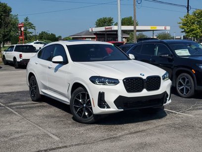 New 2025 BMW X4 xDrive30i w/ Premium Package
