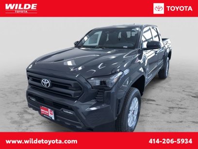 New 2025 Toyota Tacoma SR5
