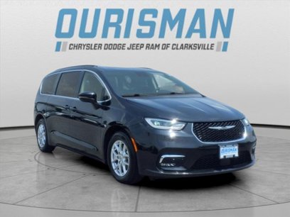 Used 2022 Chrysler Pacifica Touring-L