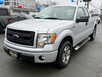 Used 2014 Ford F150 STX w/ Equipment Group 201A Mid