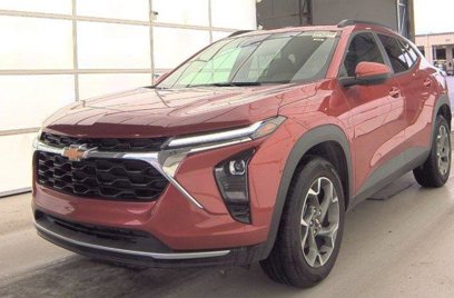Used 2024 Chevrolet Trax LT w/ Driver Confidence Package