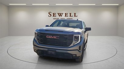 New 2025 GMC Sierra 1500 Elevation