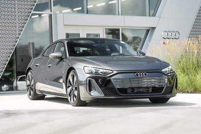 New 2025 Audi S e-tron GT Prestige