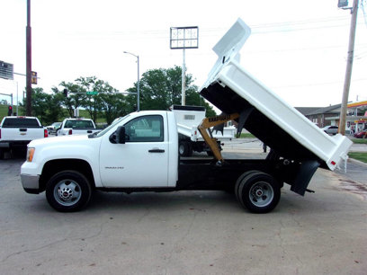 Used 2010 GMC Sierra 3500 W/T w/ Snow Plow Prep Package
