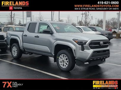New 2024 Toyota Tacoma SR