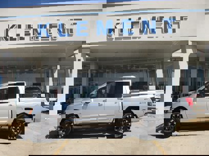 Used 2004 Nissan Titan SE w/ (OF1) SE Off-Road Pkg