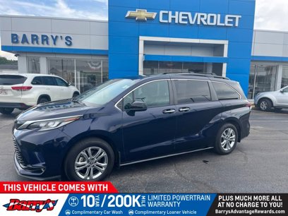 Used 2022 Toyota Sienna XSE