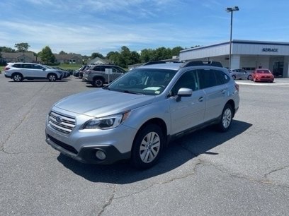 Used 2017 Subaru Outback 2.5i Premium w/ Popular Package #1