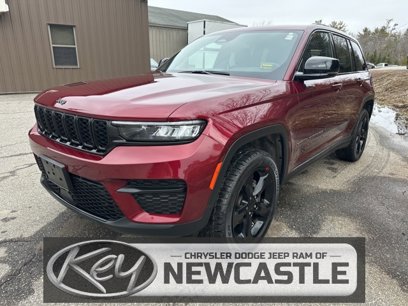 Used 2023 Jeep Grand Cherokee Altitude