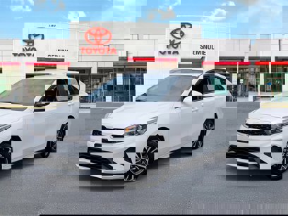 Used 2024 Kia Forte LXS