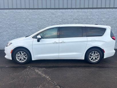 Used 2022 Chrysler Voyager LX