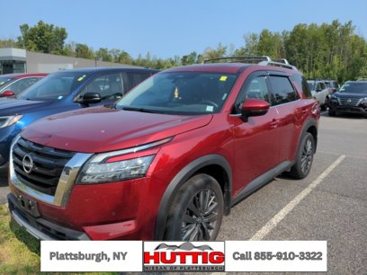 Used 2025 Nissan Pathfinder SL