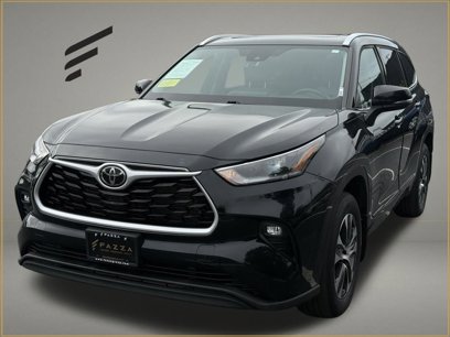 Used 2021 Toyota Highlander XLE