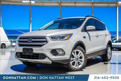 Used 2017 Ford Escape SE w/ SE Leather Comfort Package