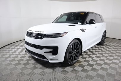 New 2025 Land Rover Range Rover Sport Dynamic SE