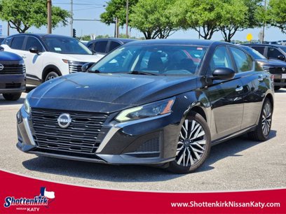 Used 2023 Nissan Altima 2.5 SV
