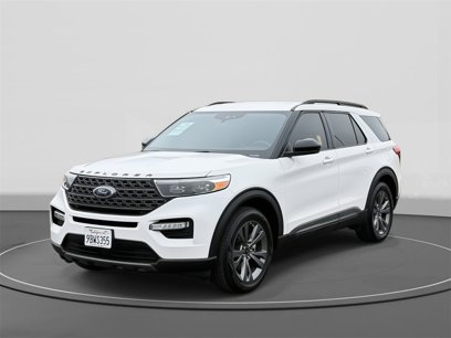 Certified 2022 Ford Explorer XLT w/ Equipment Group 202A