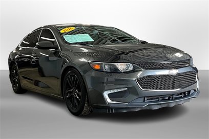 Used 2016 Chevrolet Malibu LT w/ Leather Package