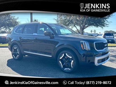 Used 2025 Kia Telluride EX w/ EX Captain's Chair Package