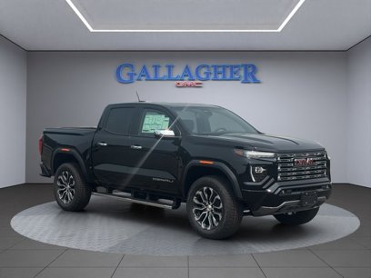 New 2025 GMC Canyon Denali
