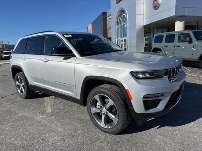 New 2025 Jeep Grand Cherokee Limited