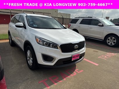 Used 2017 Kia Sorento LX w/ LX Convenience Package