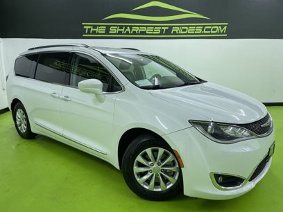 Used 2018 Chrysler Pacifica Touring-L